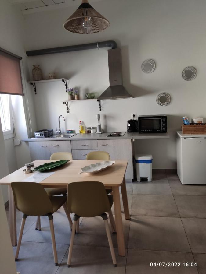 Smyrnis Apartments Ermoúpoli Extérieur photo